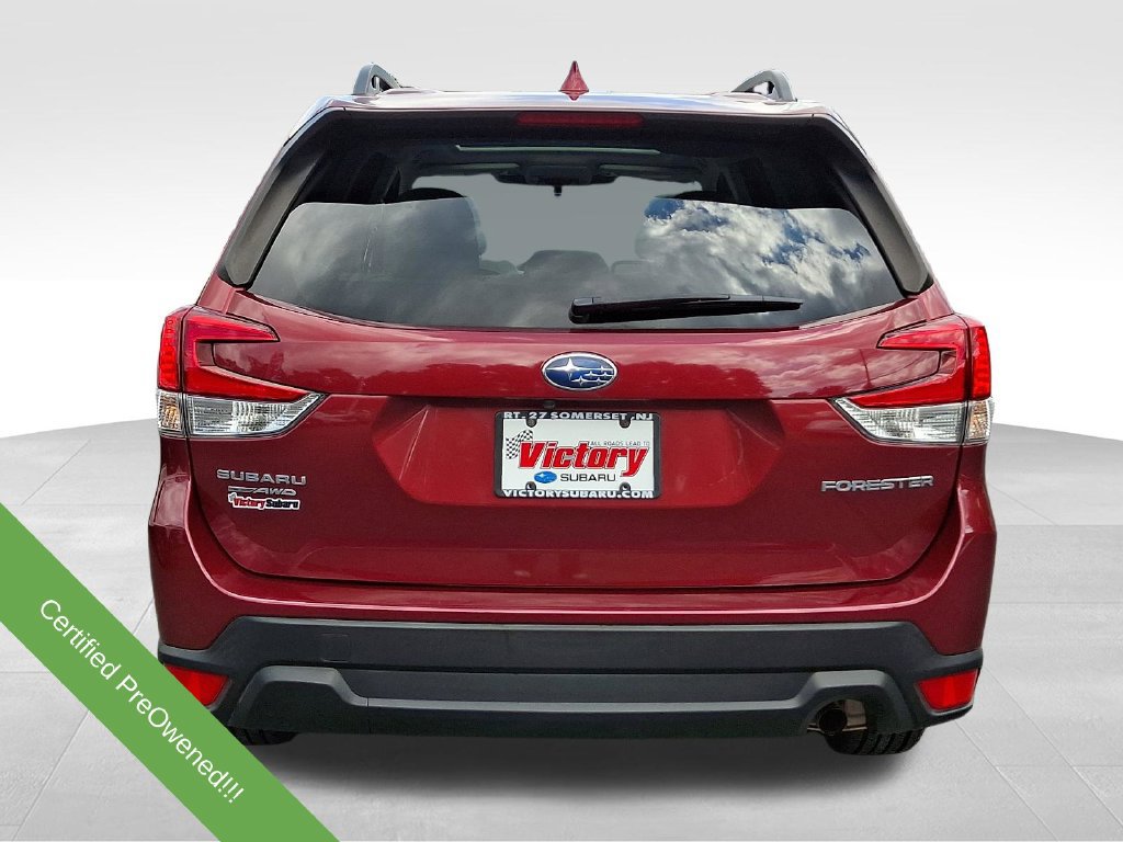 Used 2023 Subaru Forester Premium AWD/4WD image 5
