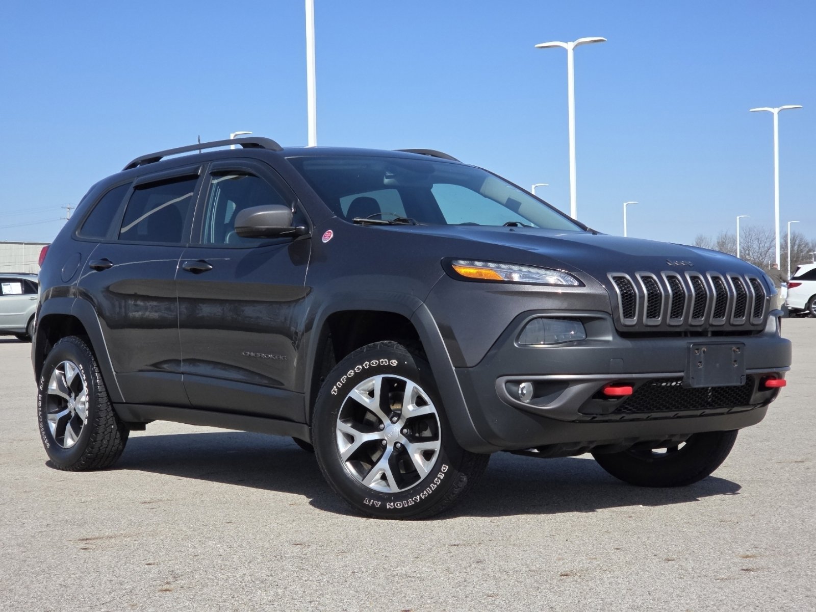 Used 2018 Jeep Cherokee Trailhawk w/ Cold Weather Group image 2