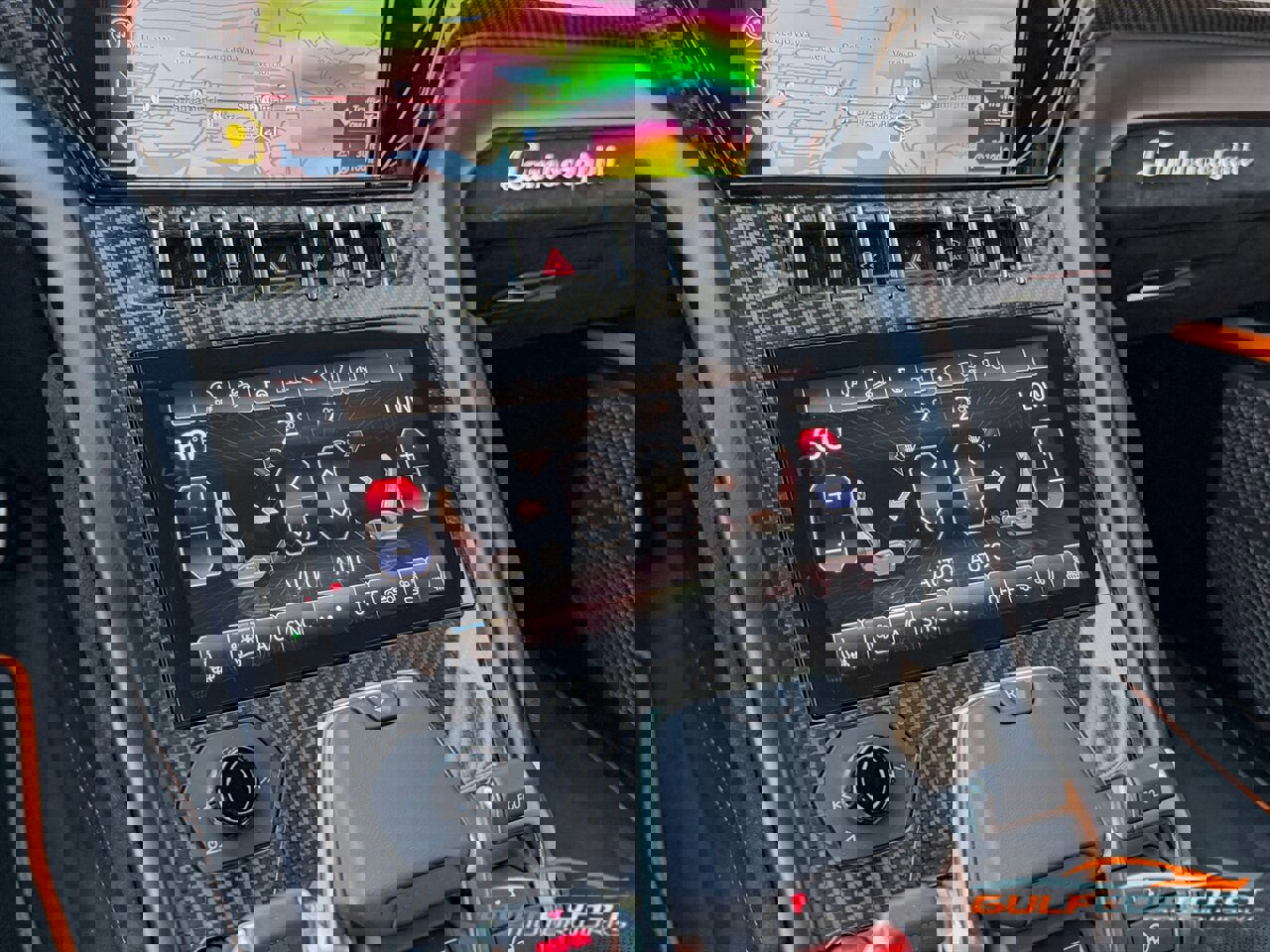 Used 2024 Lamborghini Urus Performante image 15