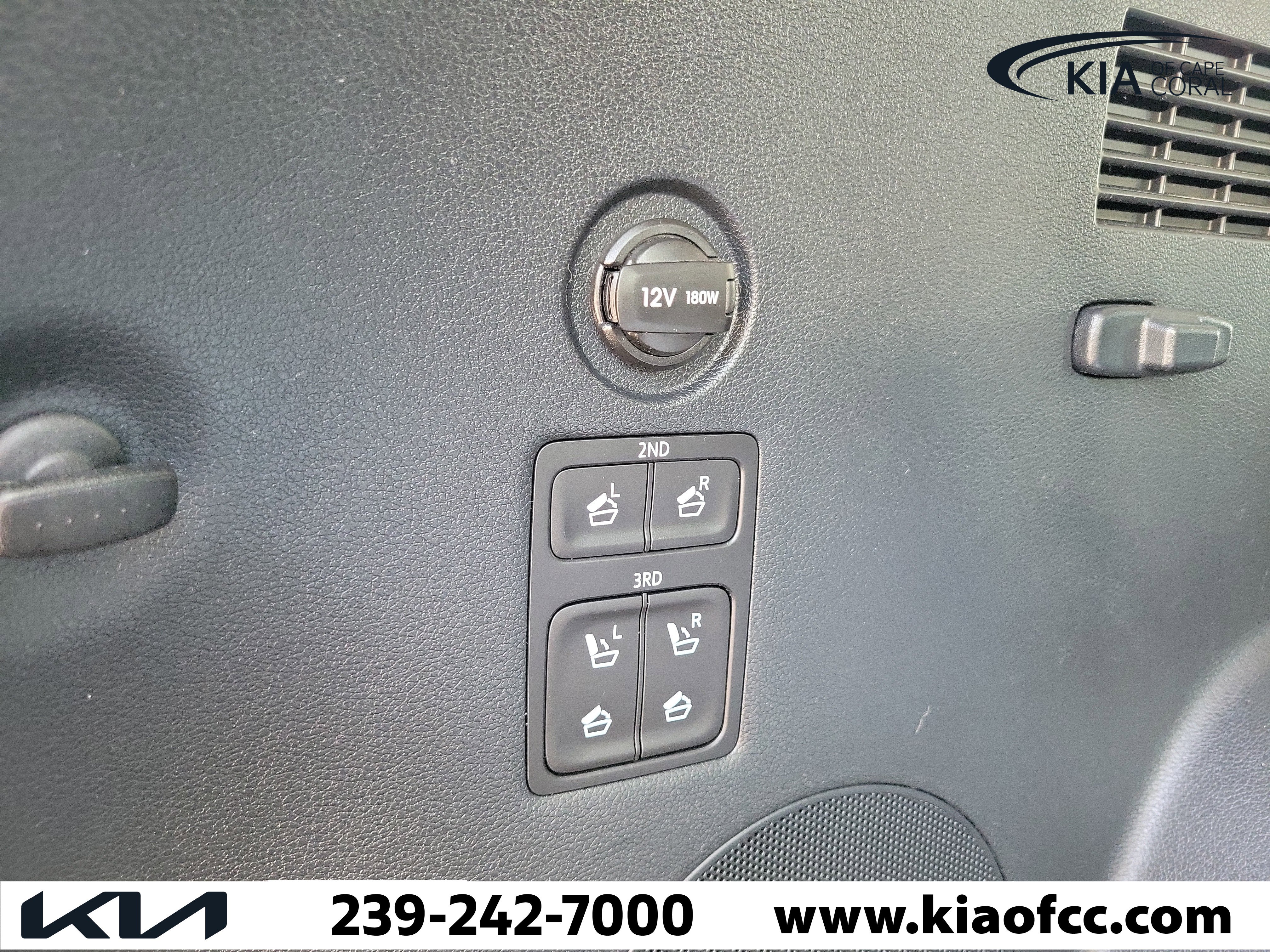 Used 2025 Hyundai Palisade Limited image 13