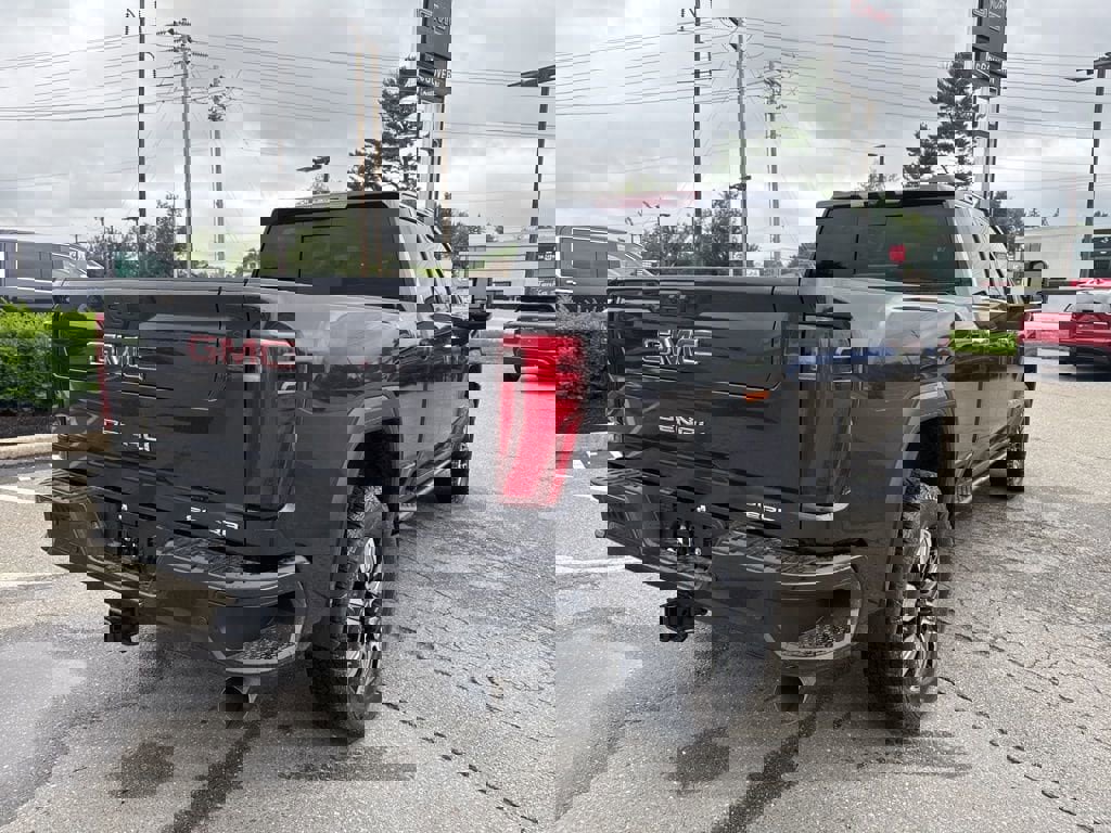 New 2025 GMC Sierra 2500 Denali w/ Denali Reserve Package image 6