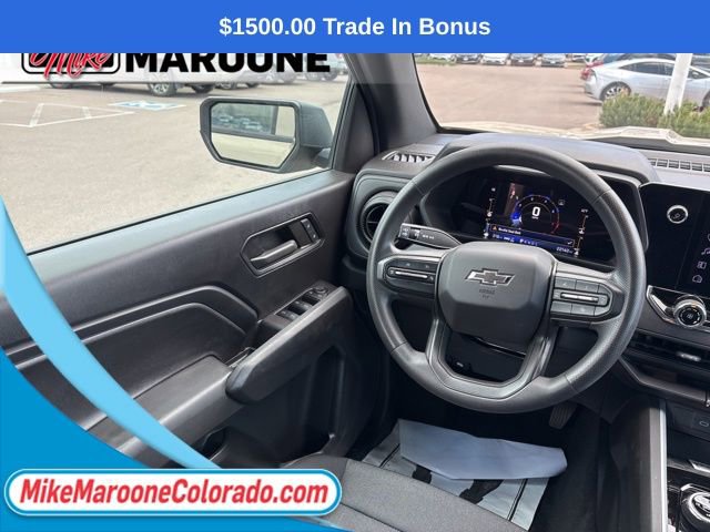 Used 2023 Chevrolet Colorado Trail Boss w/ LPO, Dark Essentials Package AWD/4WD image 17
