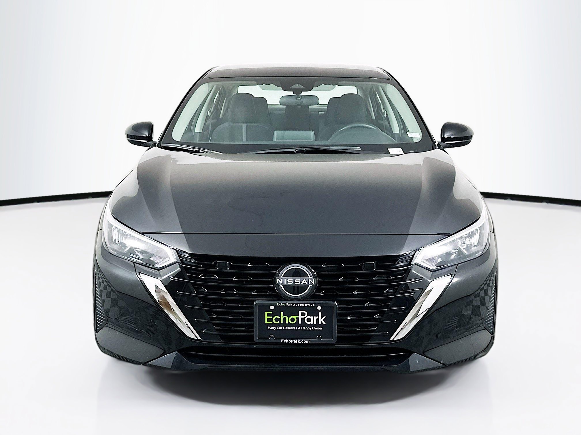 Used 2024 Nissan Sentra SV image 2