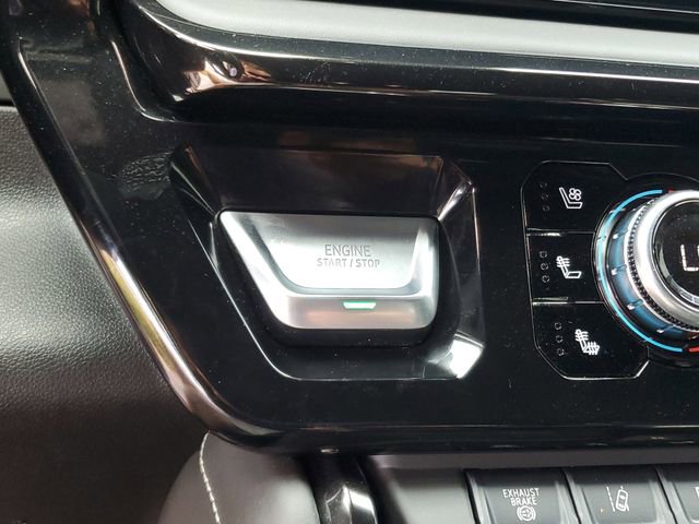 Used 2025 GMC Sierra 2500 AT4X AWD/4WD image 24