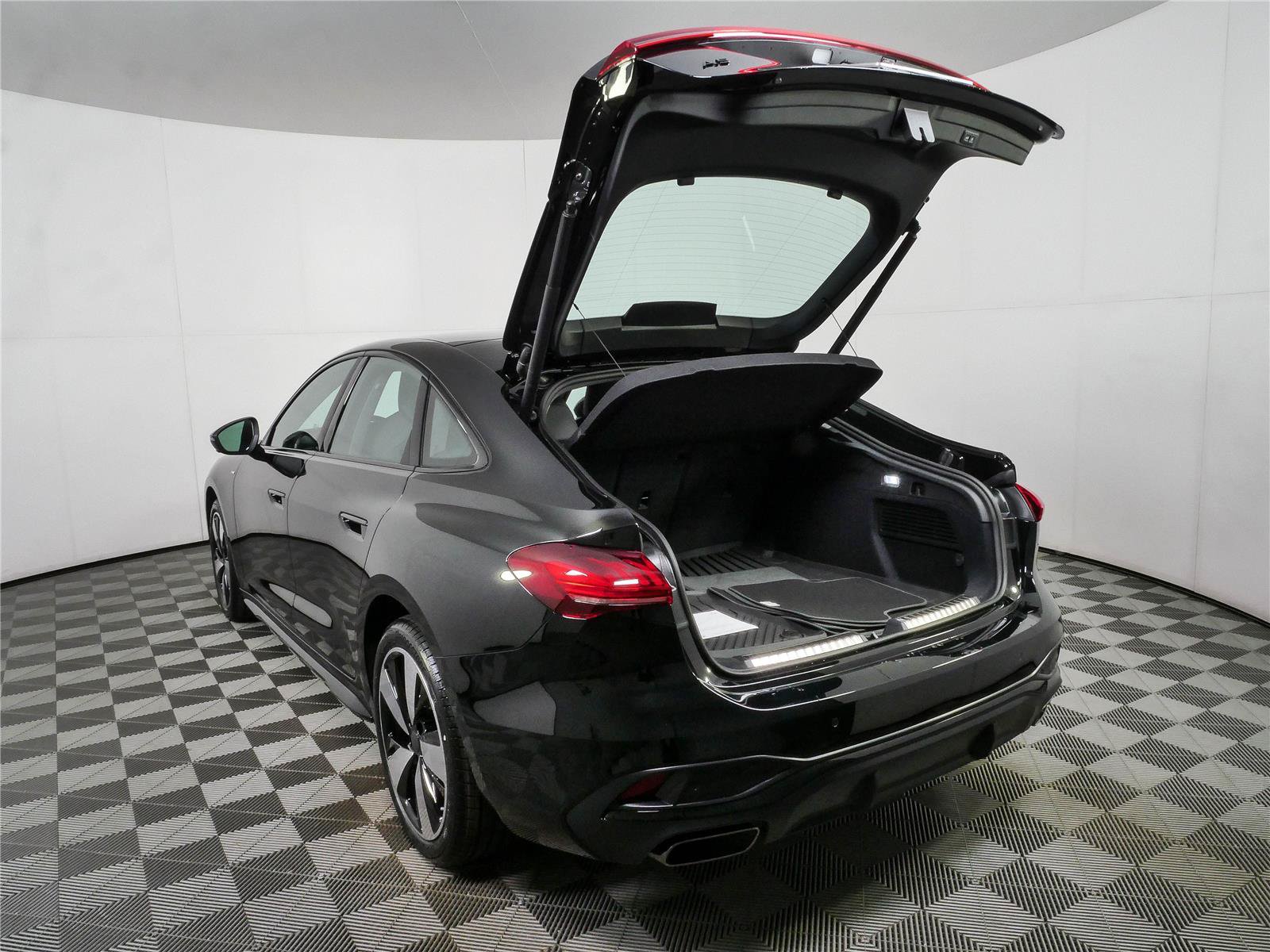 New 2026 Audi A5 Premium Plus AWD/4WD image 34