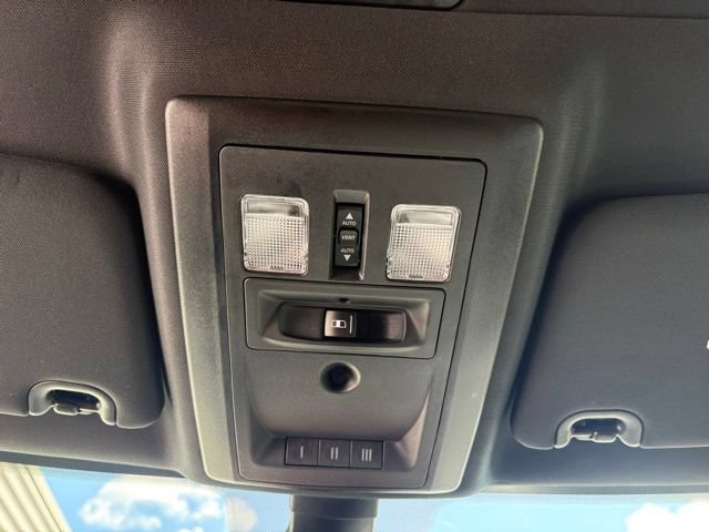 Used 2022 RAM 1500 Classic Warlock AWD/4WD image 26