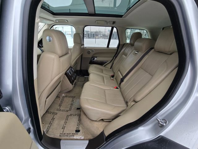 Used 2016 Land Rover Range Rover Supercharged image 12