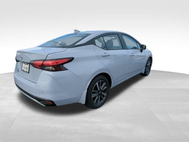 New 2025 Nissan Versa SV w/ Trunk Package FWD image 7