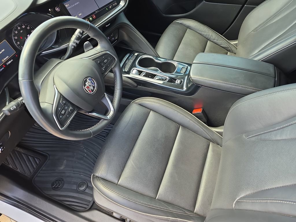 Used 2021 Buick Envision Essence w/ Sport Touring Package FWD image 16
