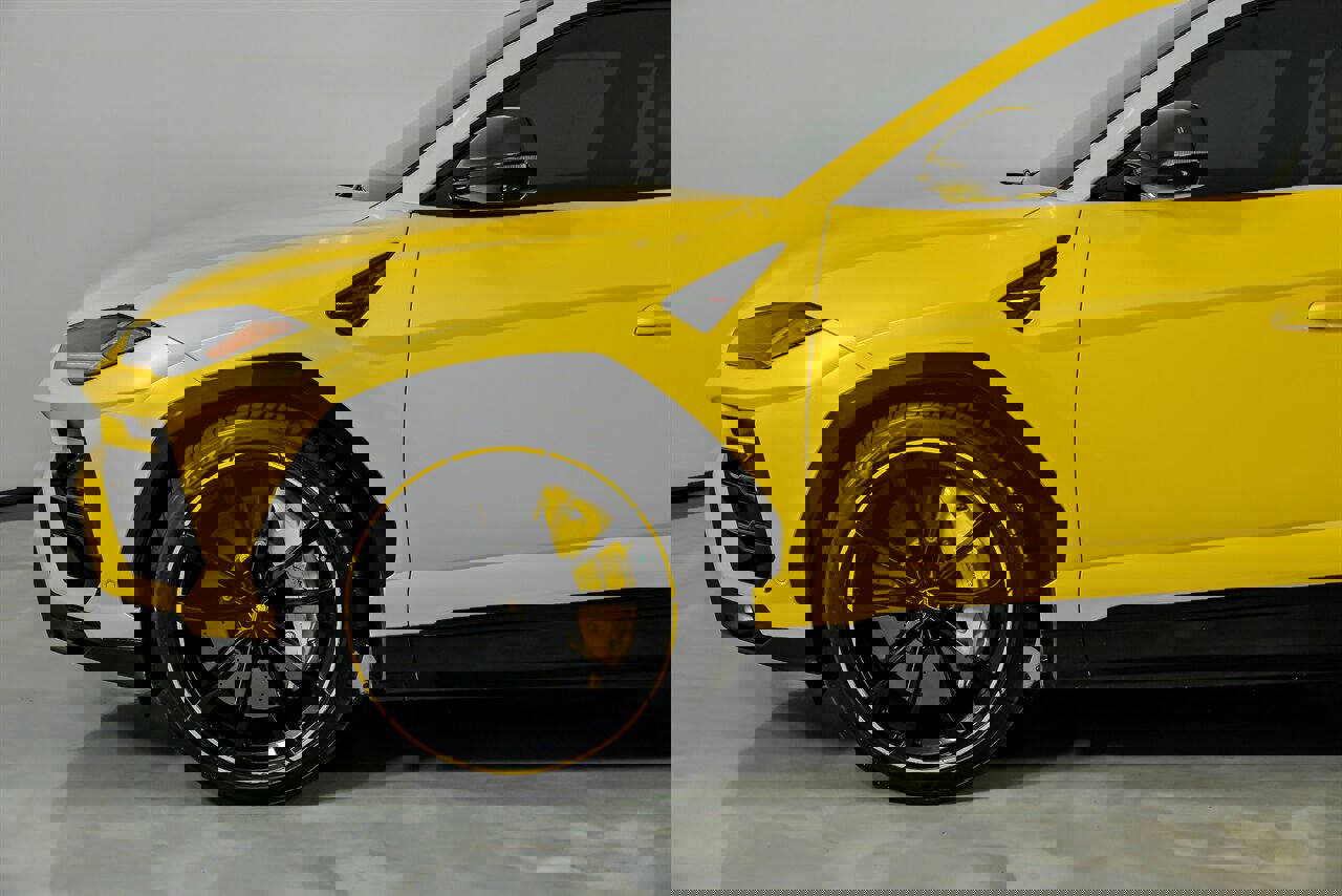 Used 2022 Lamborghini Urus image 7