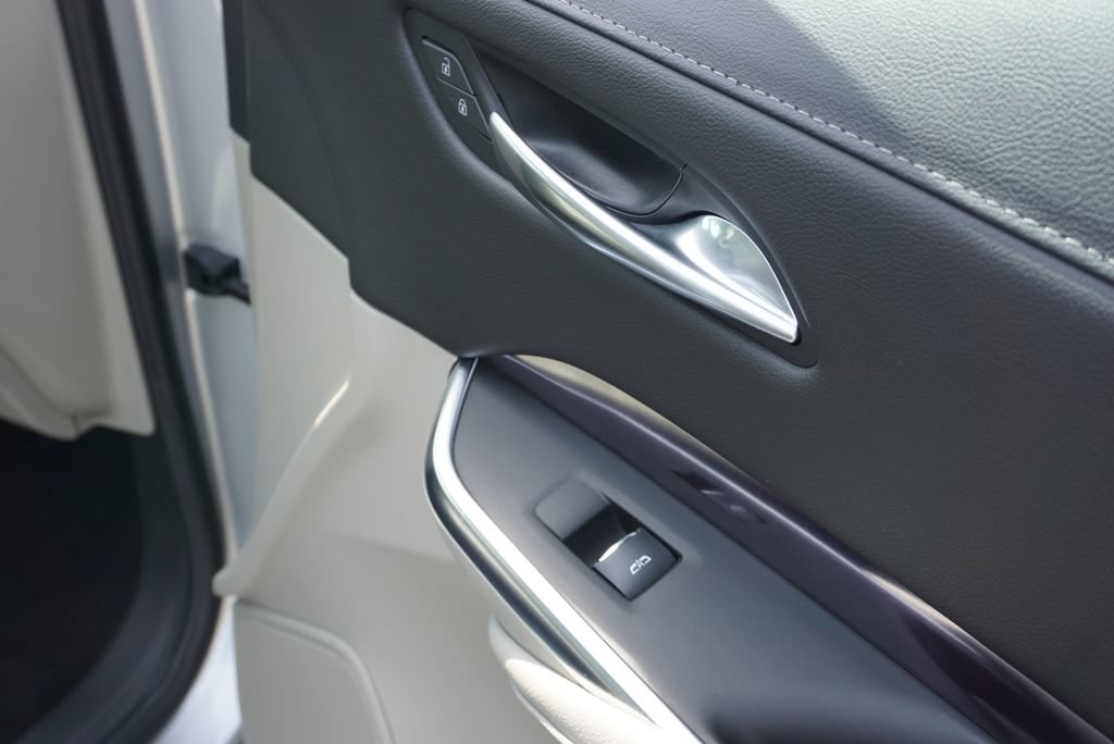 Used 2022 Cadillac XT4 Luxury w/ Cold Weather Package FWD image 52