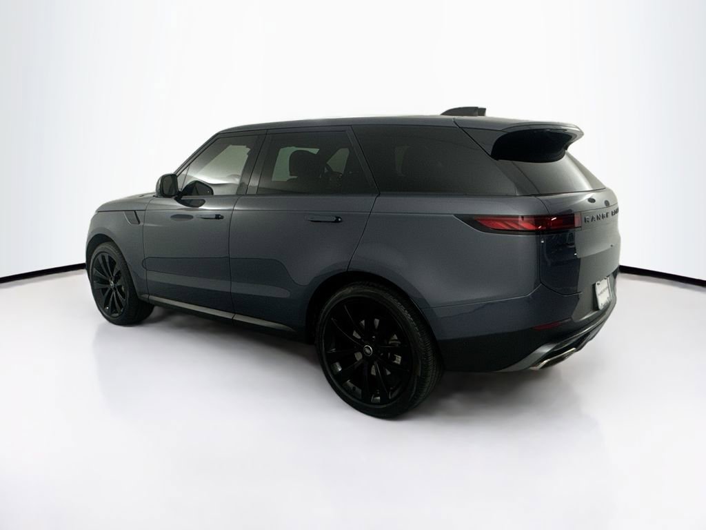 Used 2024 Land Rover Range Rover Sport SE image 7
