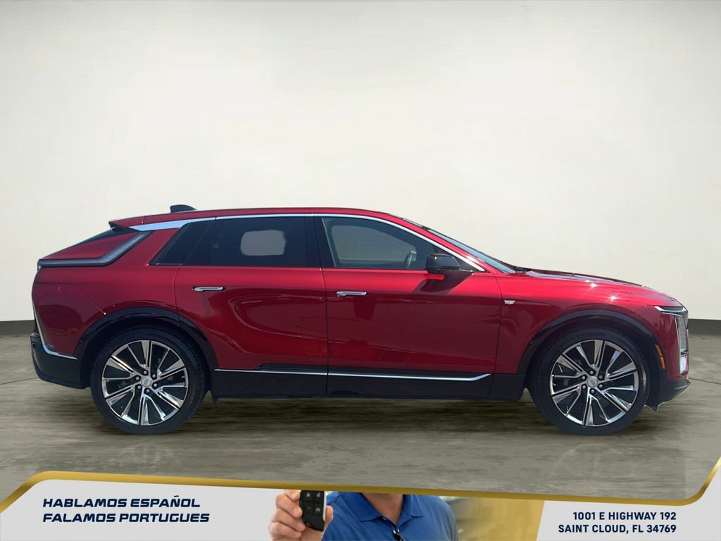 Used 2024 Cadillac Lyriq Luxury w/ LPO, Floor Liner Package image 7
