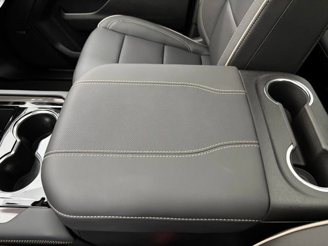 New 2026 GMC Yukon XL Elevation image 36