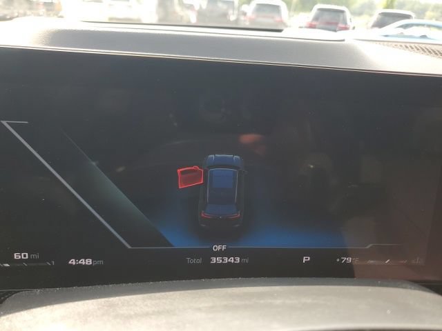Used 2025 BMW X5 M60i AWD/4WD image 23