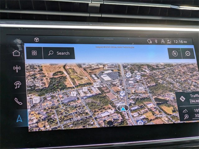 Used 2024 Audi Q8 Premium Plus image 28