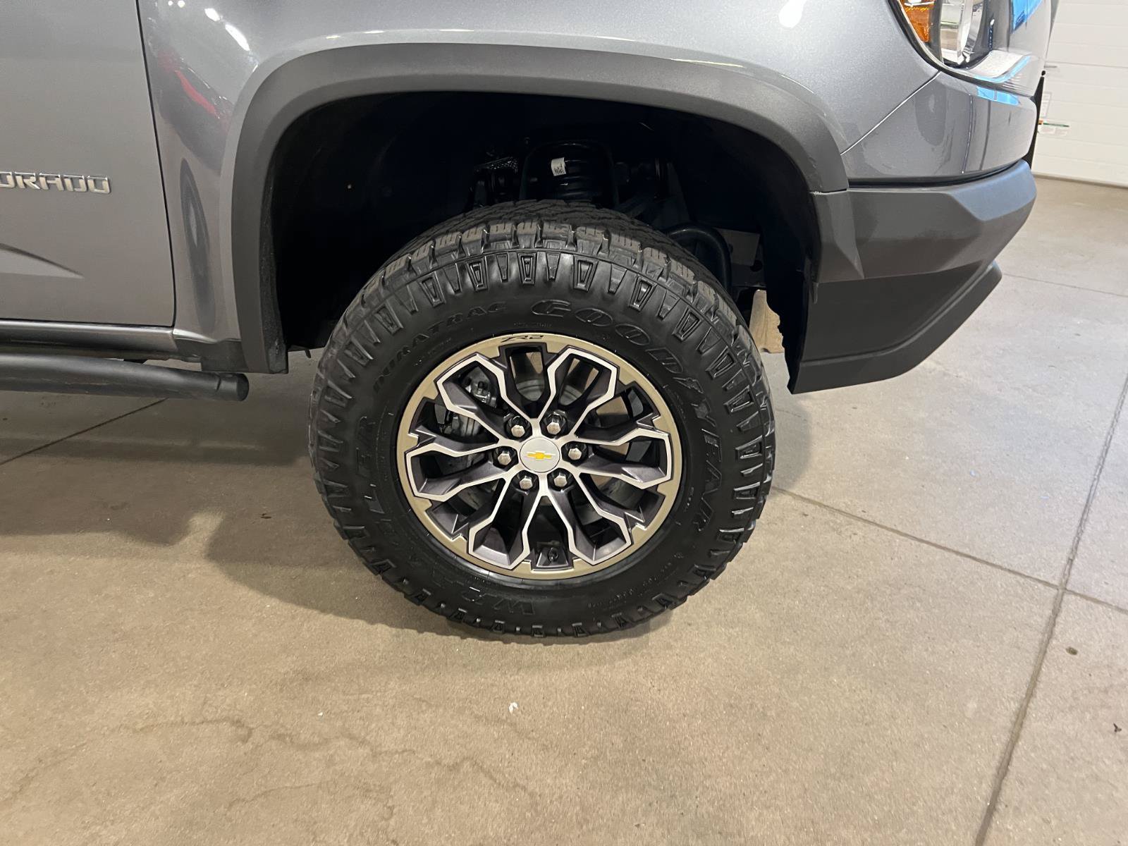 Used 2020 Chevrolet Colorado ZR2 AWD/4WD image 39