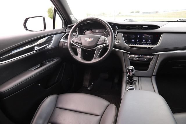 Used 2023 Cadillac XT5 Premium Luxury FWD image 25