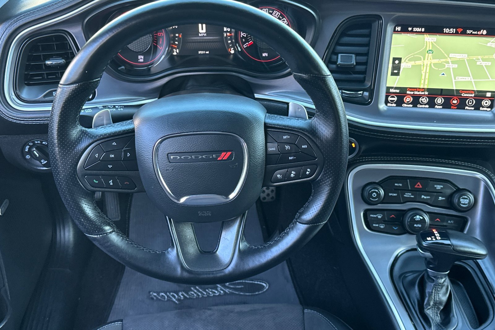 Used 2021 Dodge Challenger R/T w/ Plus Package image 11