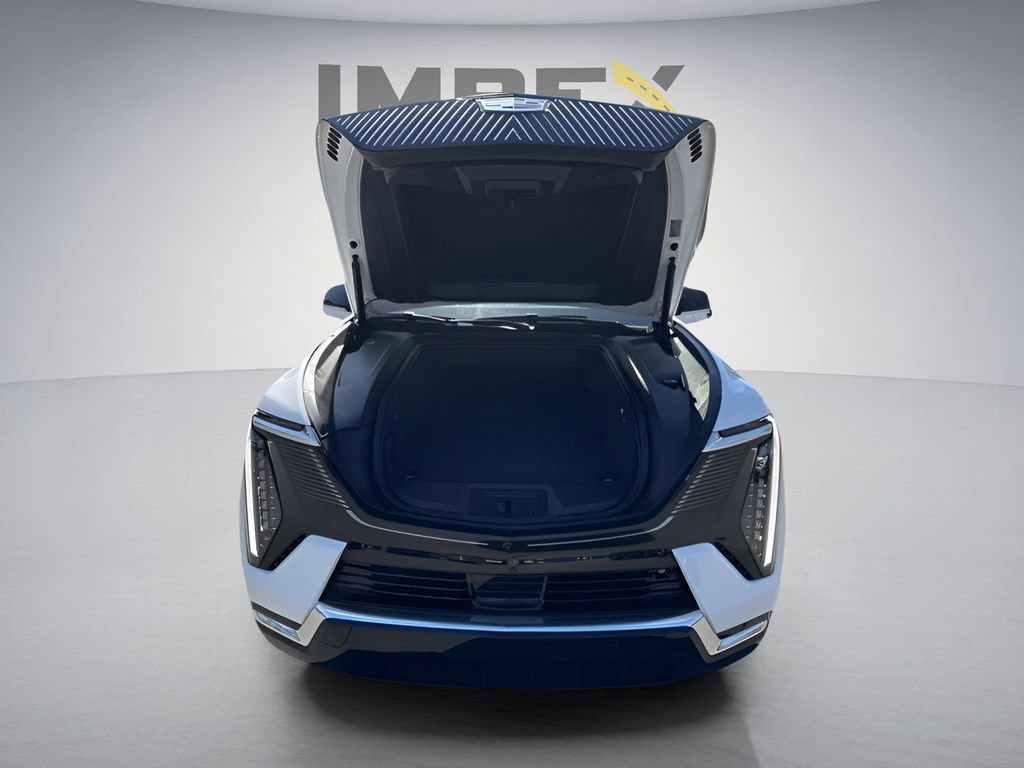 Used 2025 Cadillac Escalade IQ Luxury 2 w/ LPO, Premium Carpet Package AWD/4WD image 37