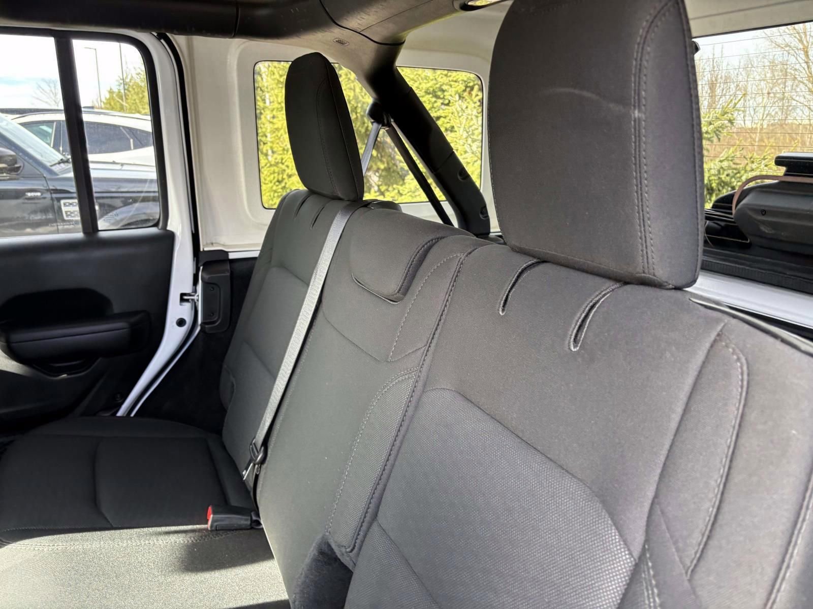 Used 2020 Jeep Wrangler Unlimited Sport image 22