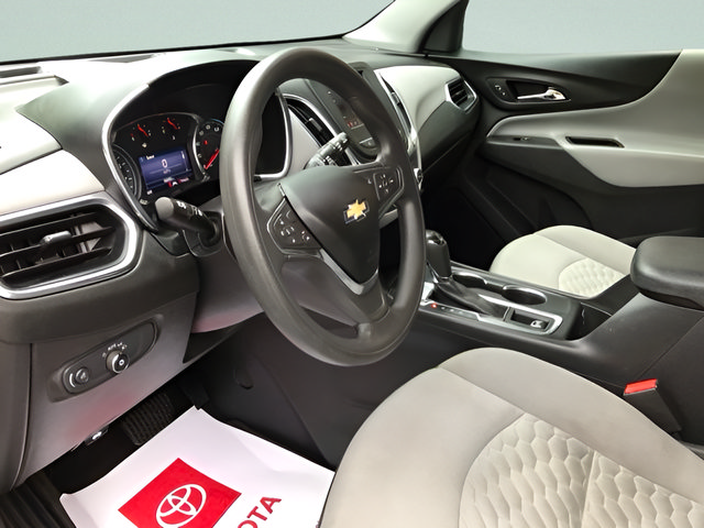 Used 2021 Chevrolet Equinox LT AWD/4WD image 16