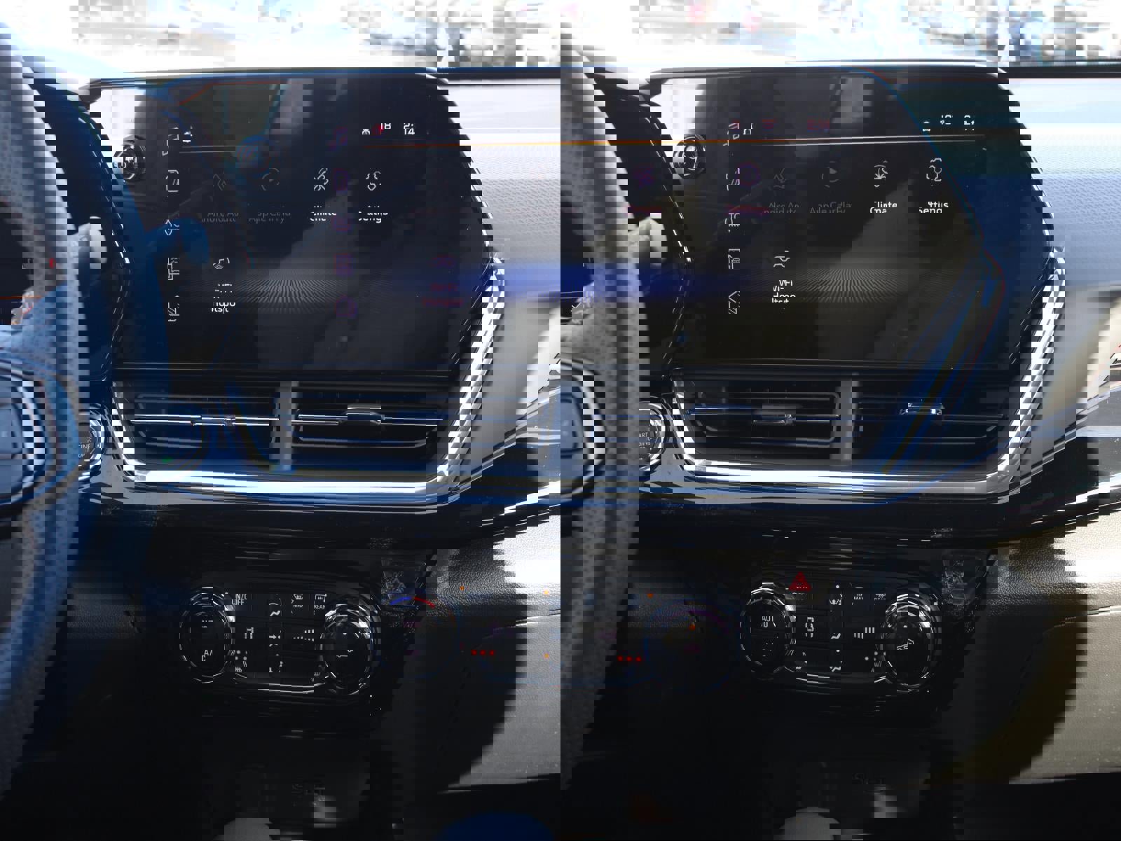 New 2026 Chevrolet Trax RS w/ Driver Confidence Package image 12