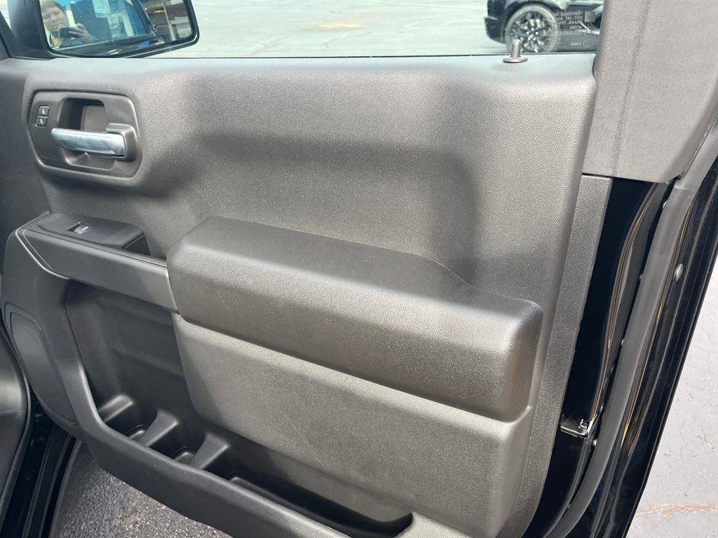 Used 2025 Chevrolet Silverado 1500 W/T w/ WT Convenience Package image 22