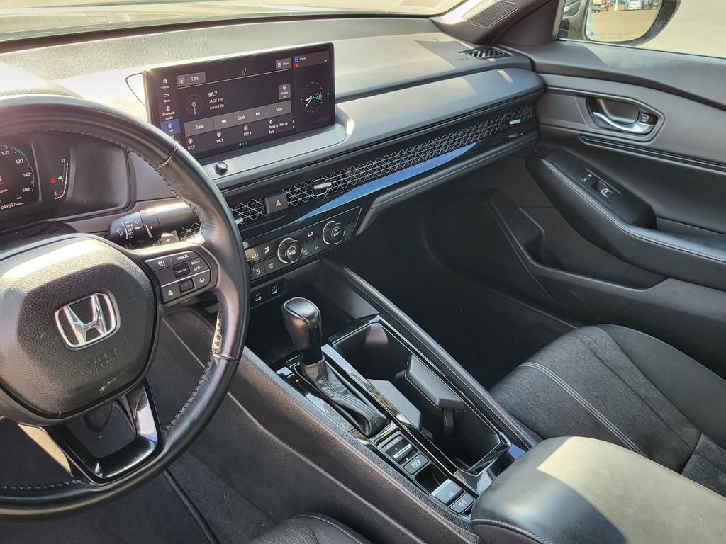 Used 2024 Honda Accord Sport image 25
