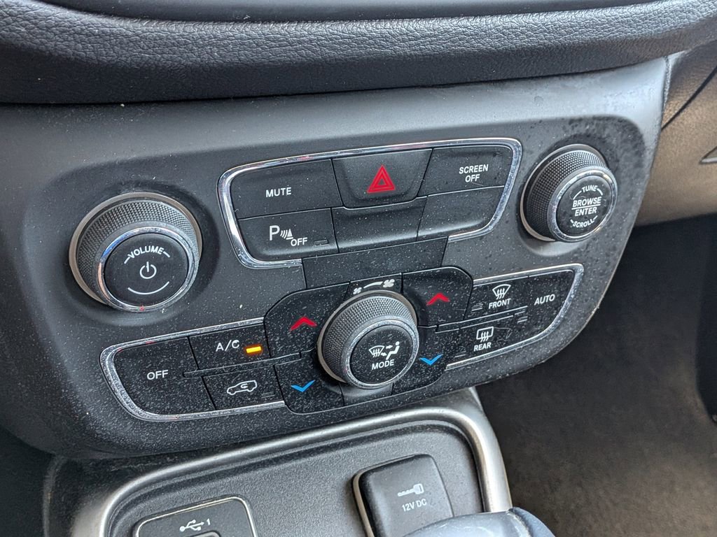 Used 2020 Jeep Compass Sport w/ Safety & Security Group FWD image 17