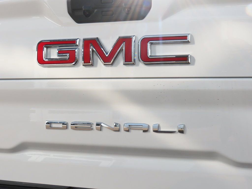 New 2026 GMC Sierra 2500 Denali w/ Denali Reserve Package image 21