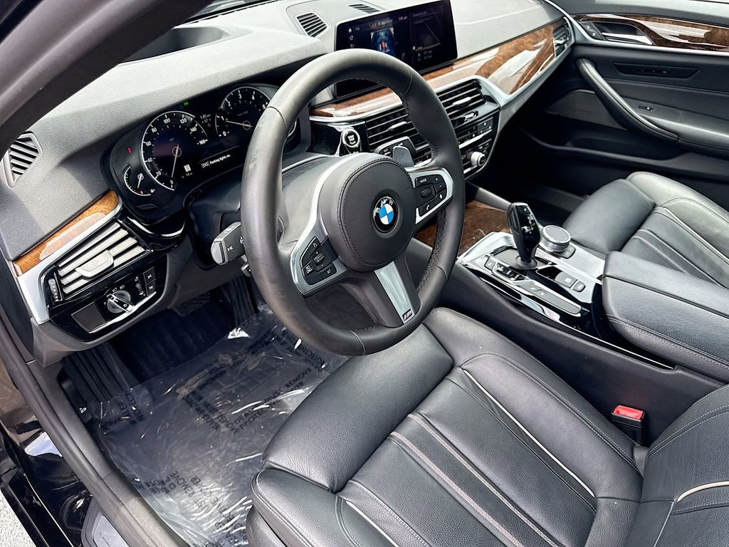Used 2019 BMW 530i w/ Convenience Package RWD image 26