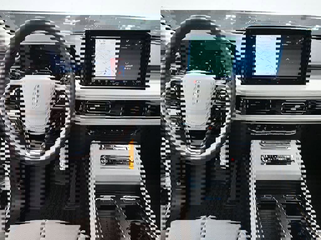 New 2026 Lincoln Aviator Reserve image 11