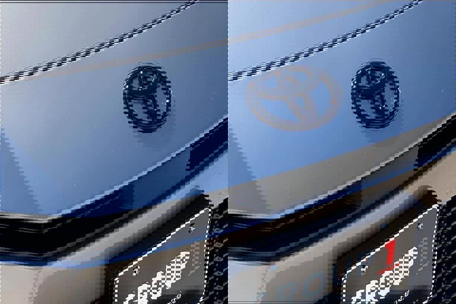 Used 2025 Toyota Camry SE w/ Convenience Package image 29