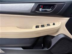 Used 2019 Subaru Outback 2.5i Premium AWD/4WD image 10