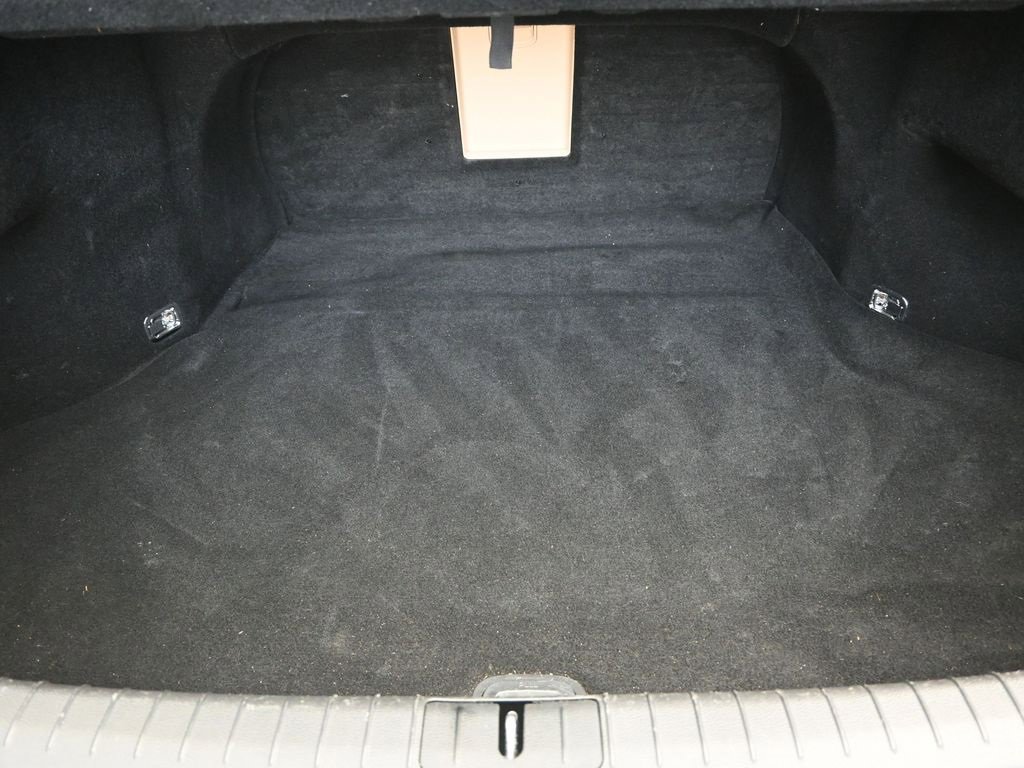 Used 2018 Genesis G80 3.8 w/ Option Group 03 image 15