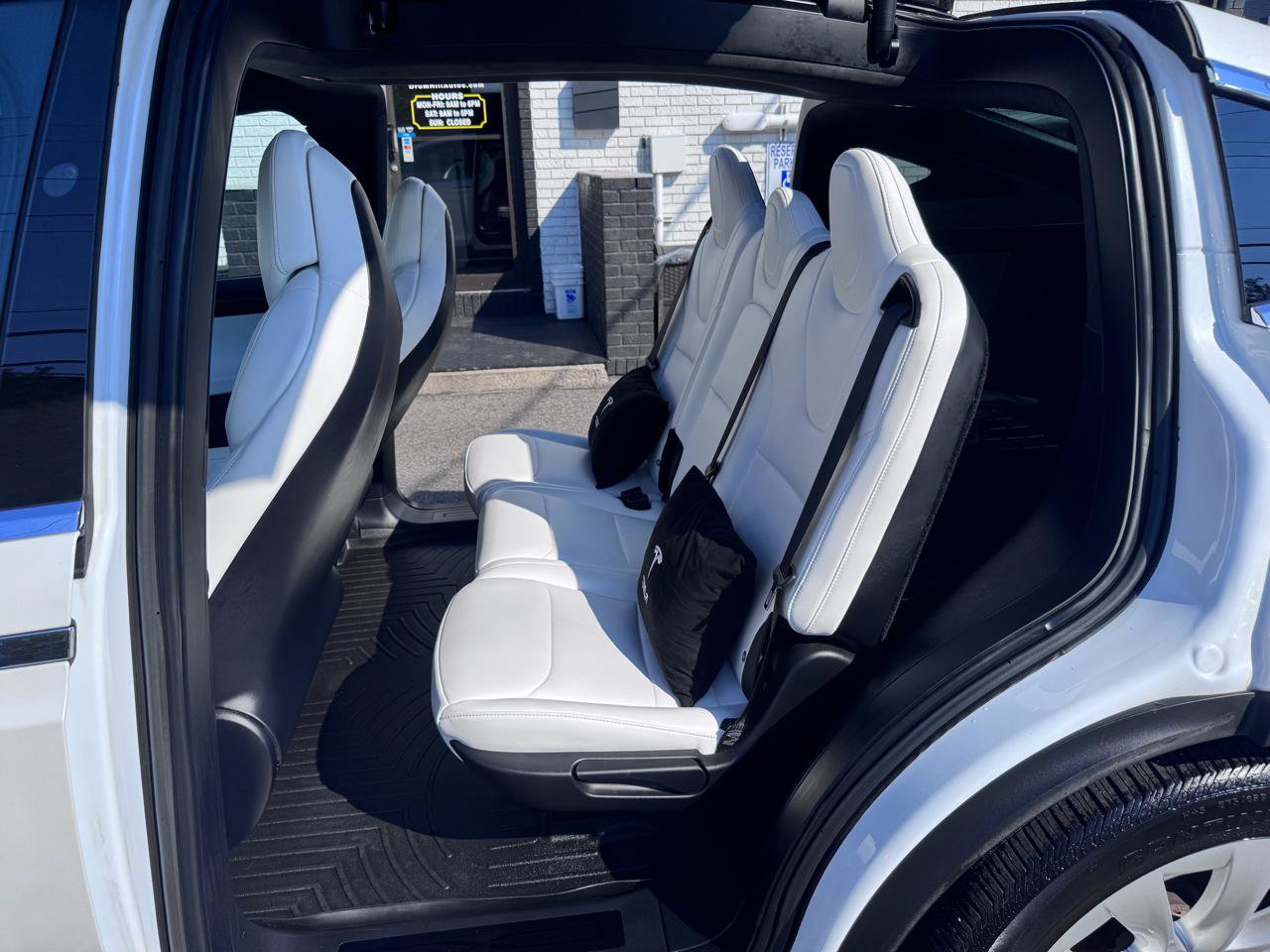 Used 2019 Tesla Model X Long Range AWD/4WD image 28