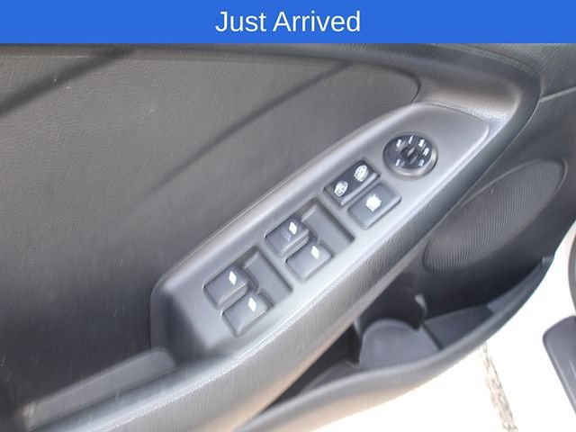 Used 2017 Kia Forte LX FWD image 13