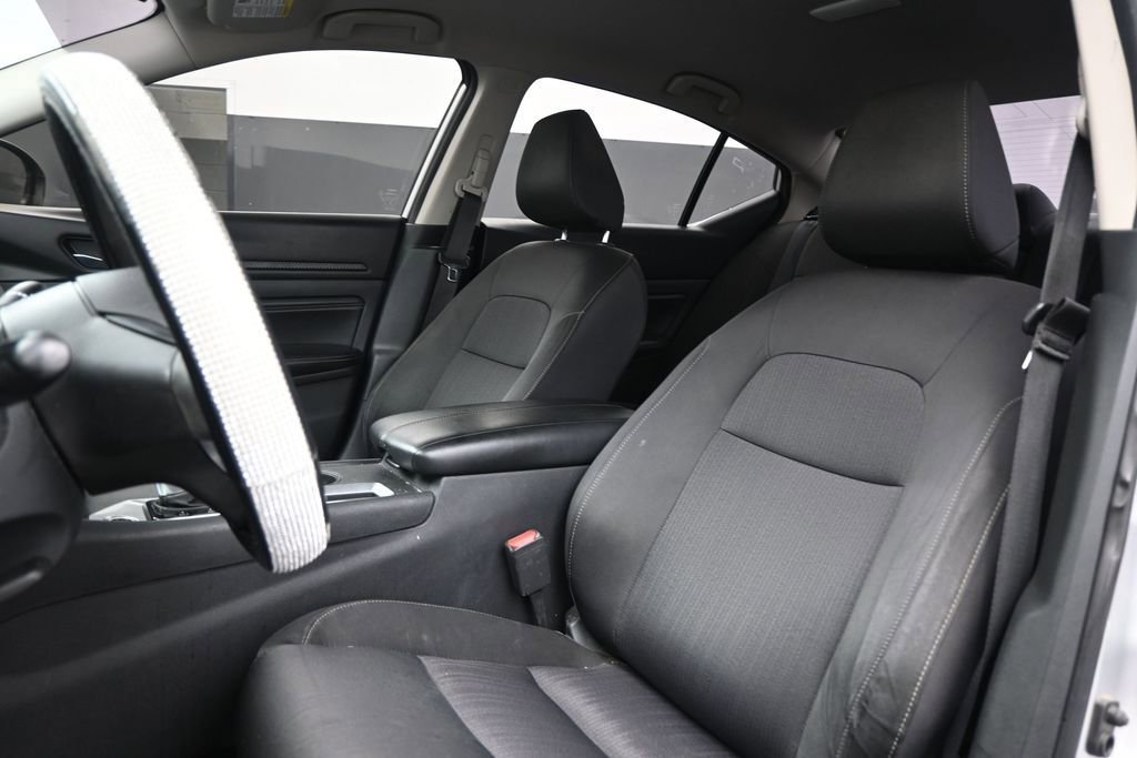 Used 2020 Nissan Altima 2.5 S FWD image 11