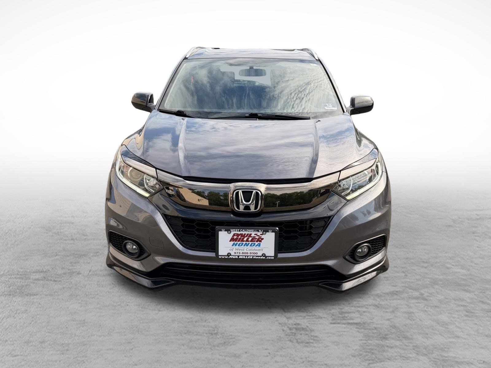 Used 2019 Honda HR-V Sport image 2