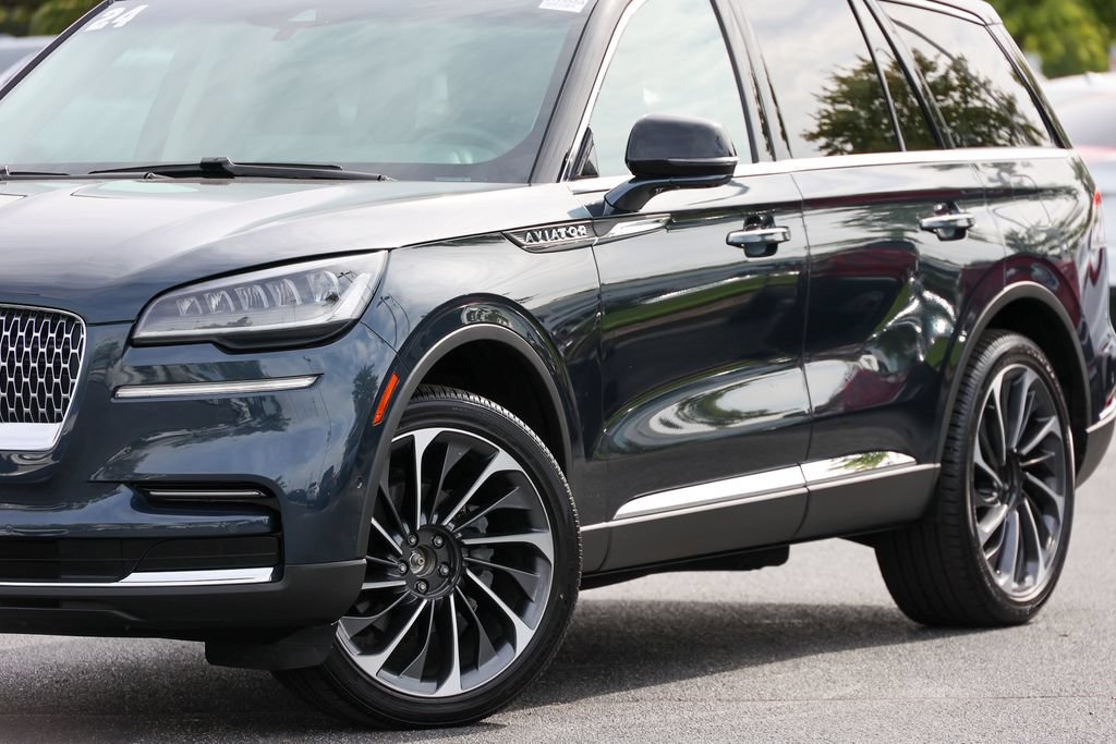 Certified 2024 Lincoln Aviator Reserve w/ Equipment Group 201A AWD/4WD image 19