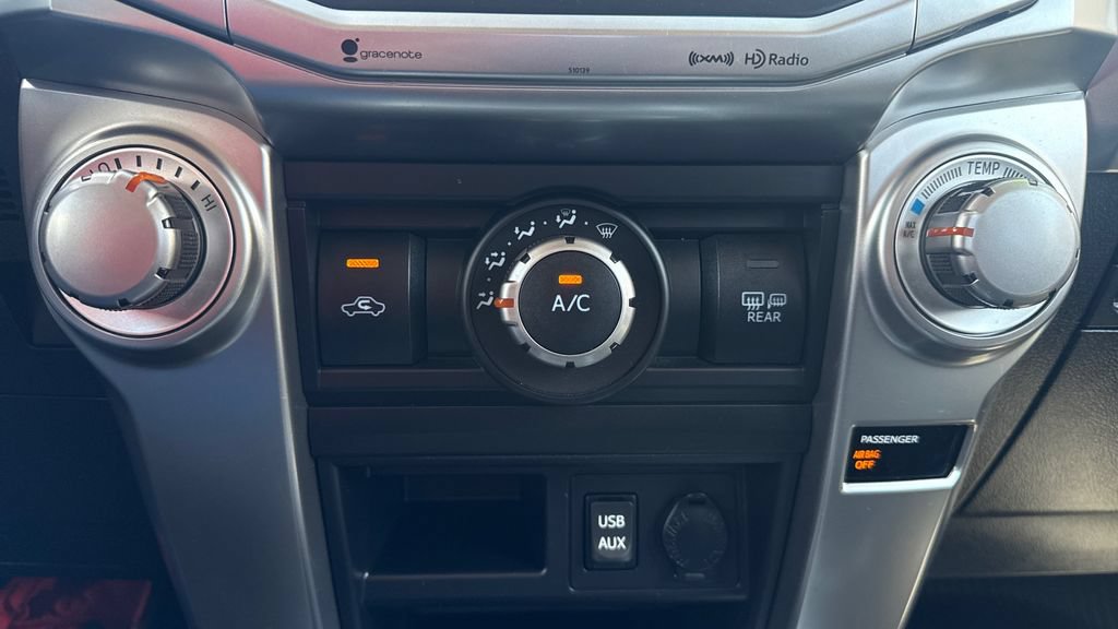 Used 2017 Toyota 4Runner SR5 AWD/4WD image 31