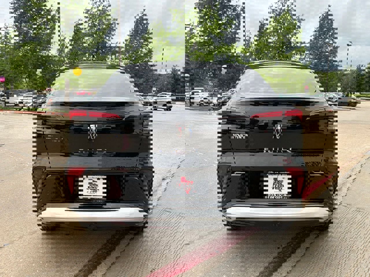 Used 2025 Buick Envista Sport Touring image 7