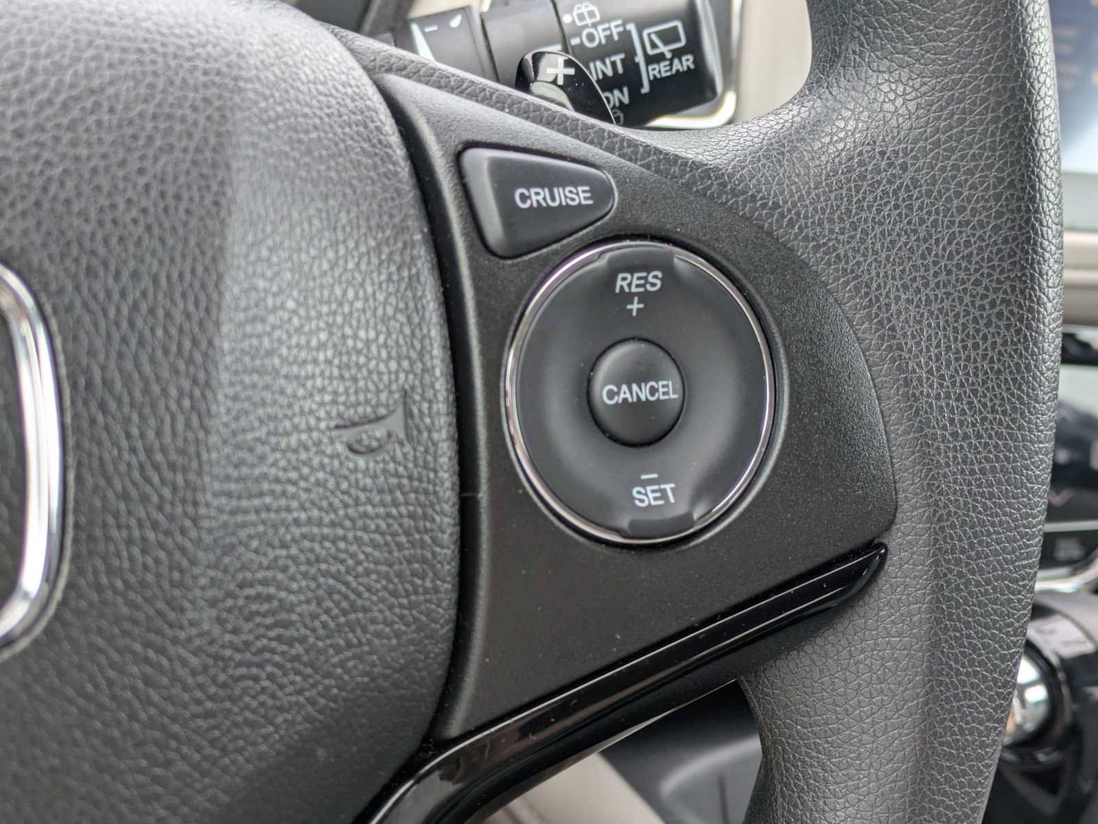 Used 2017 Honda HR-V EX image 26