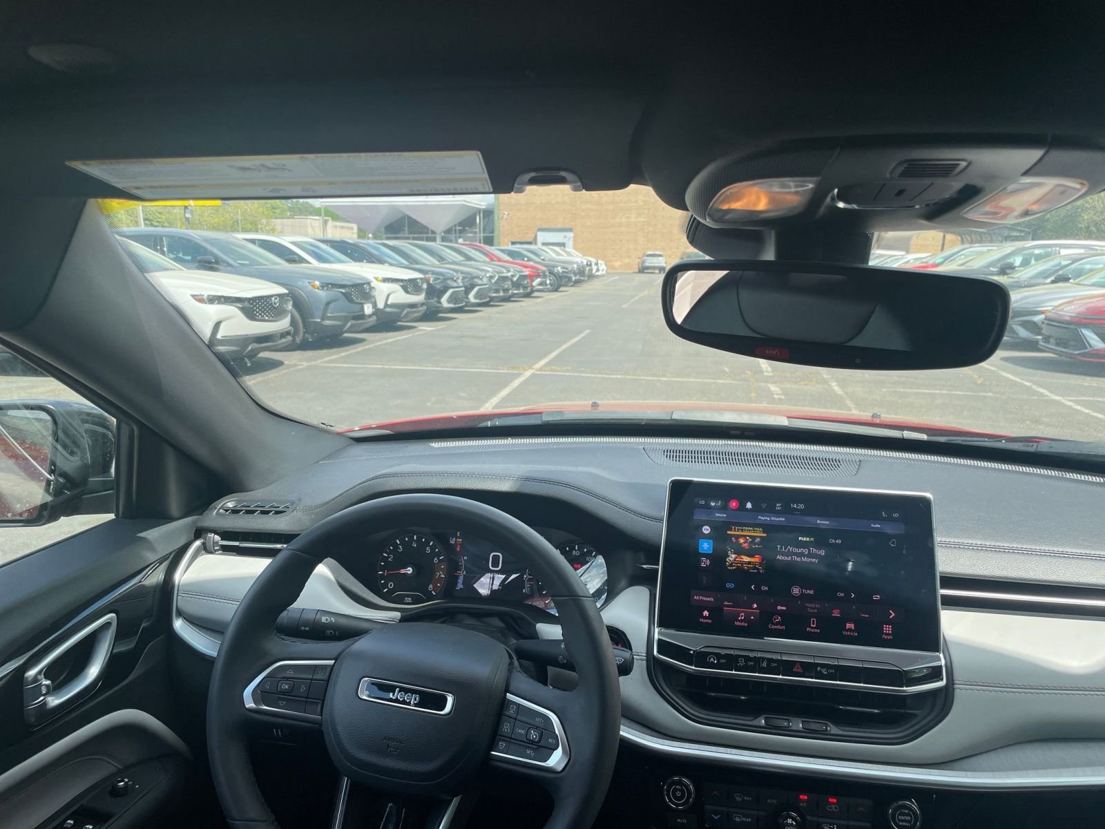Used 2025 Jeep Compass Limited image 35