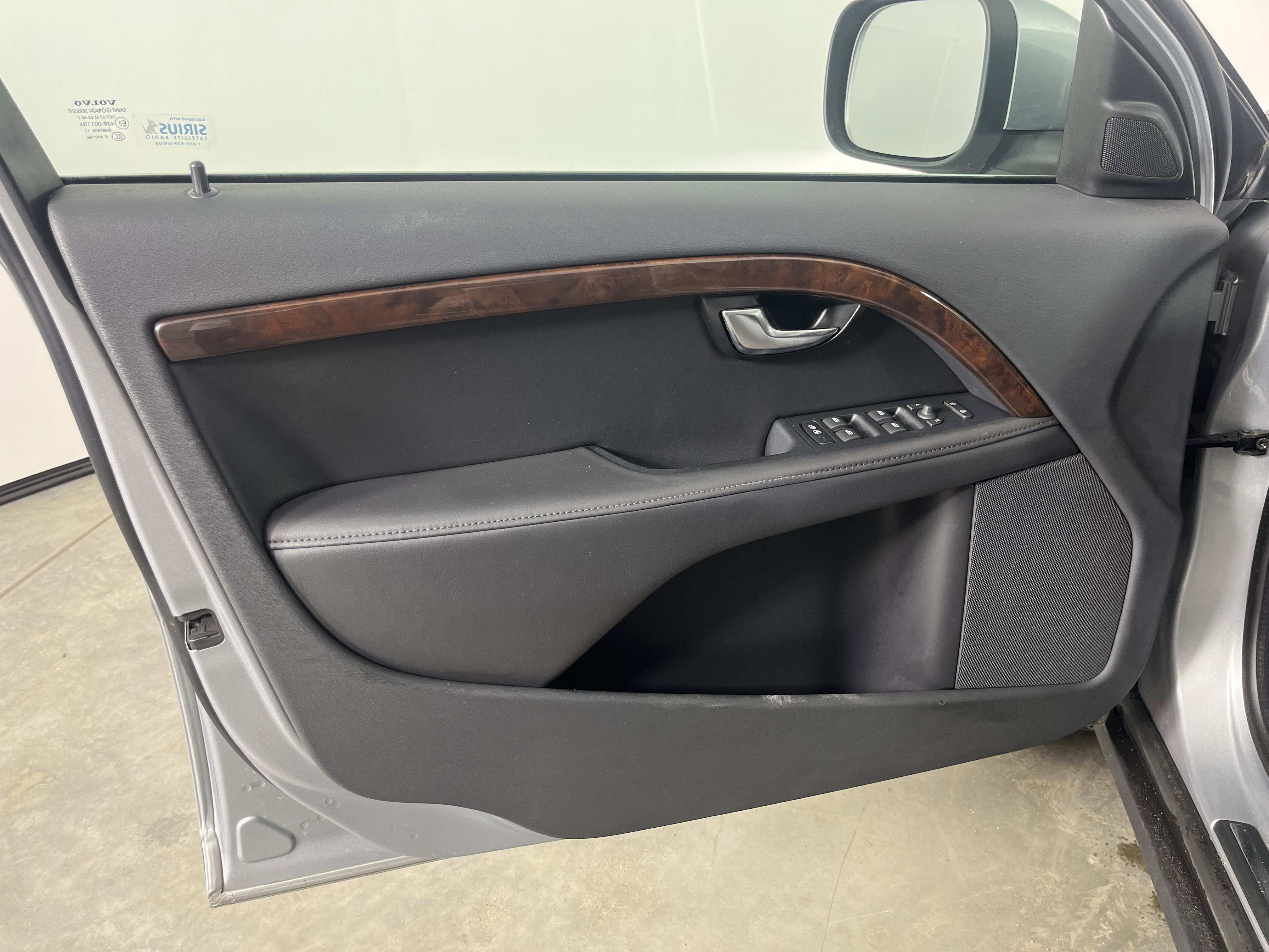 Used 2012 Volvo XC70 T6 Platinum image 19