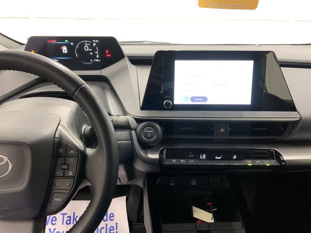 Used 2023 Toyota Prius LE FWD image 19