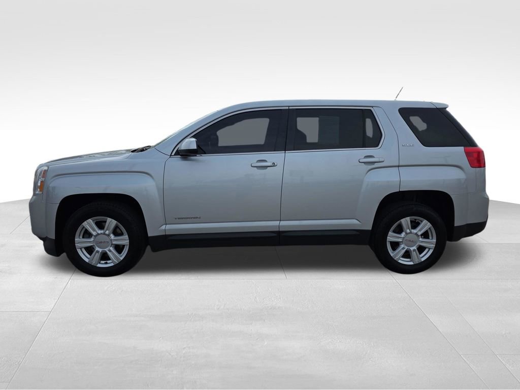 Used 2015 GMC Terrain SLE image 2