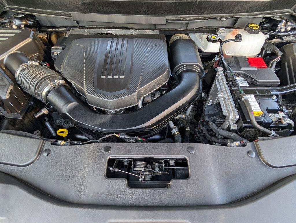 Certified 2024 Chevrolet Traverse LT FWD image 34