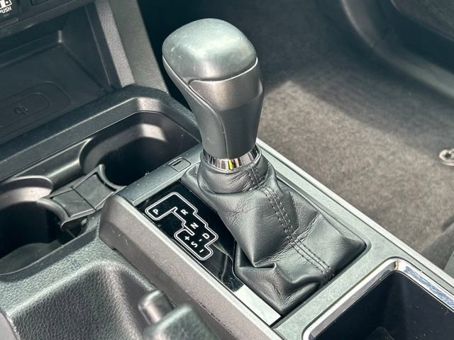 Used 2018 Toyota Tacoma TRD Off-Road w/ Technology Package AWD/4WD image 55